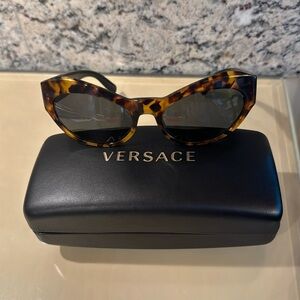 Versace 4356 Tortoise 54mm Sunglasses 🕶️
